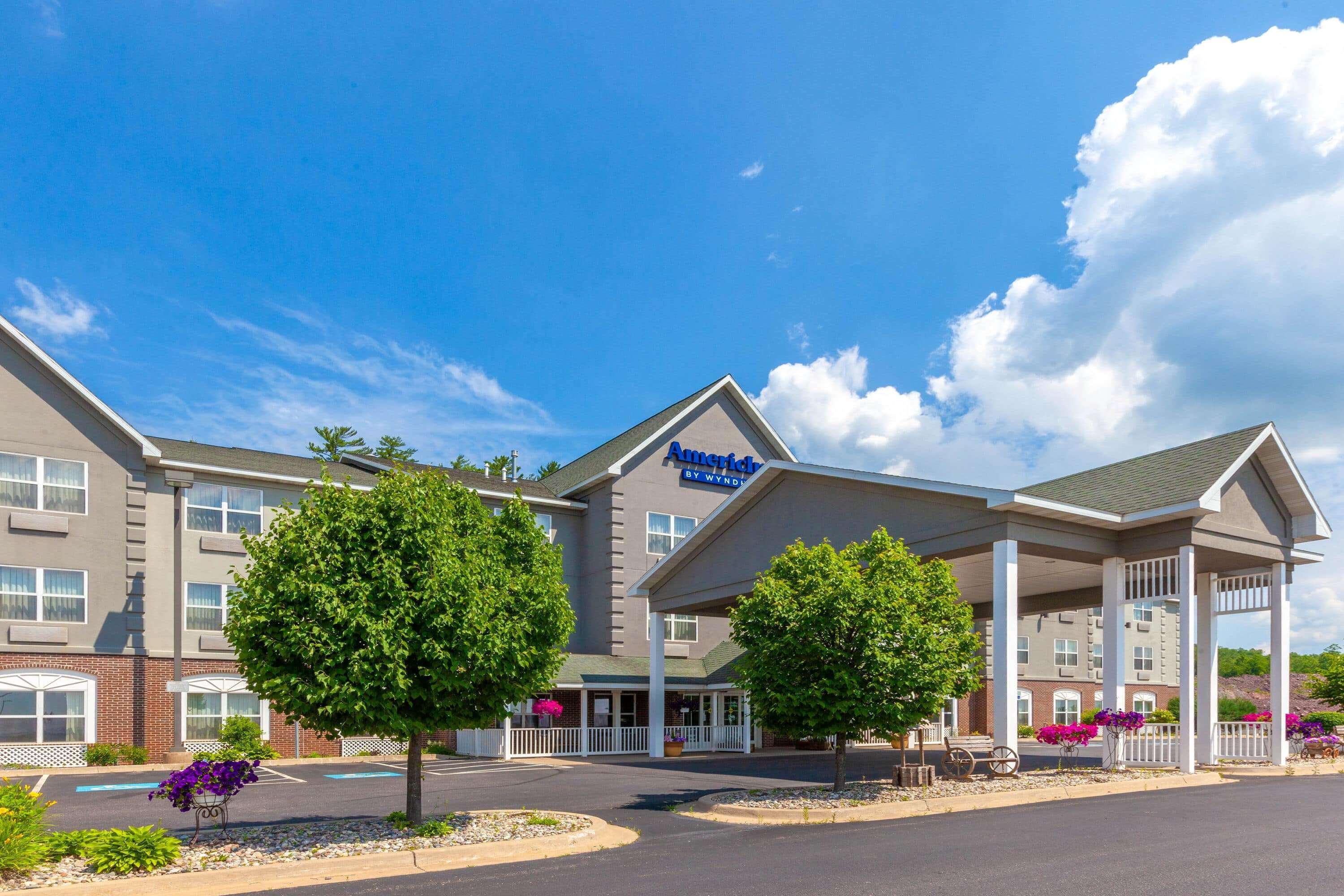 Americinn By Wyndham Iron Mountain Zewnętrze zdjęcie