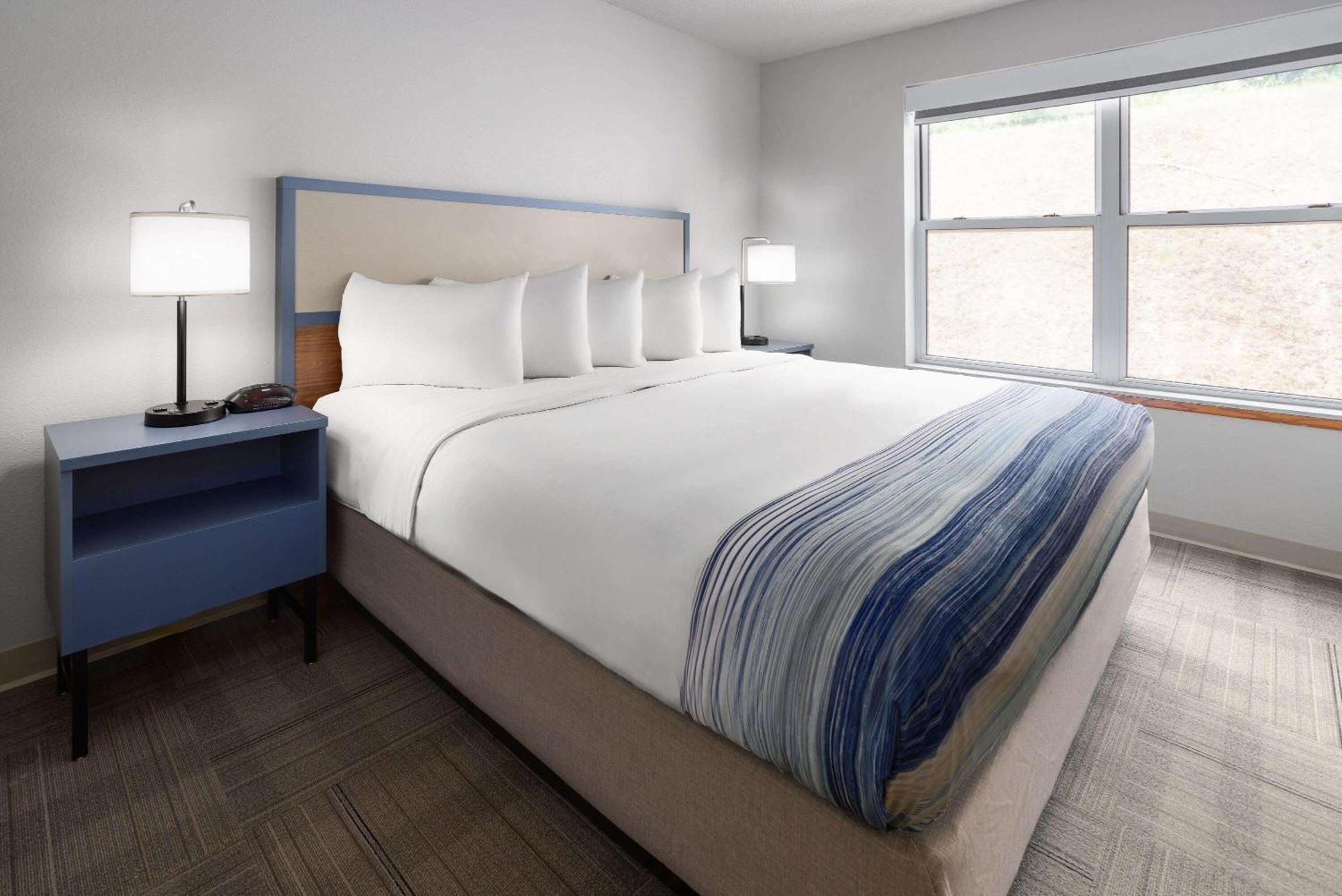 Americinn By Wyndham Iron Mountain Zewnętrze zdjęcie