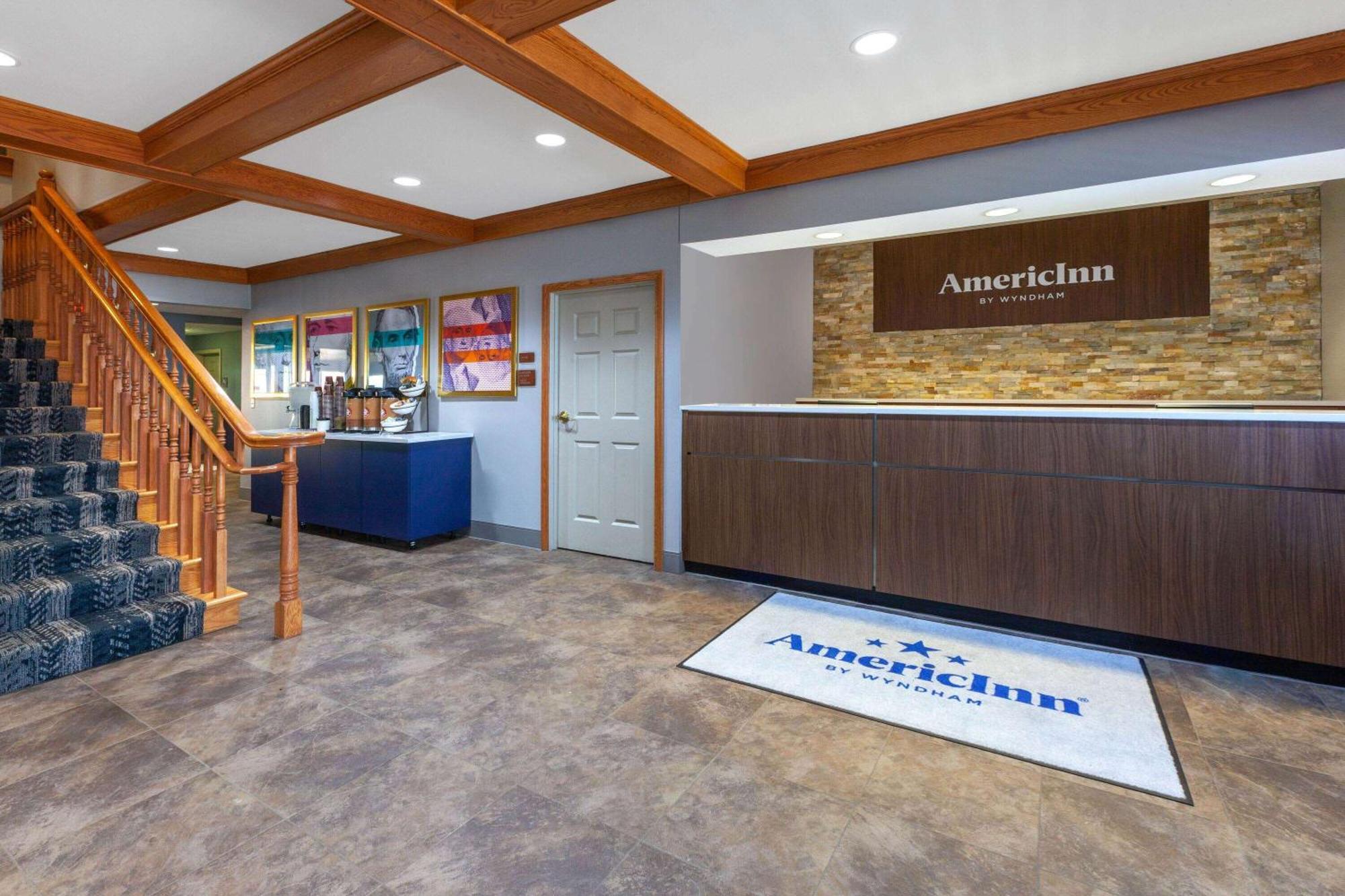Americinn By Wyndham Iron Mountain Zewnętrze zdjęcie